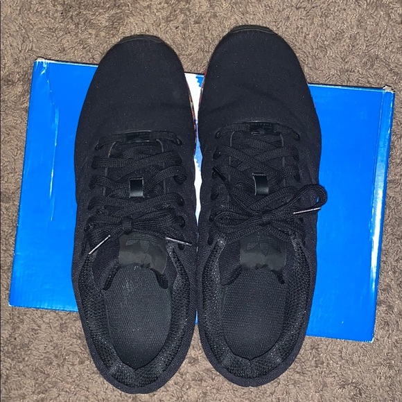 RARE ZX Flux “Black” - Picture 2 of 4